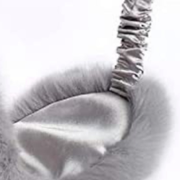 NWT Mayim Beauty Faux Fur & Satin Cozy Comfort Luxure Faux Fur Eye Sleep Mask - Picture 4 of 4